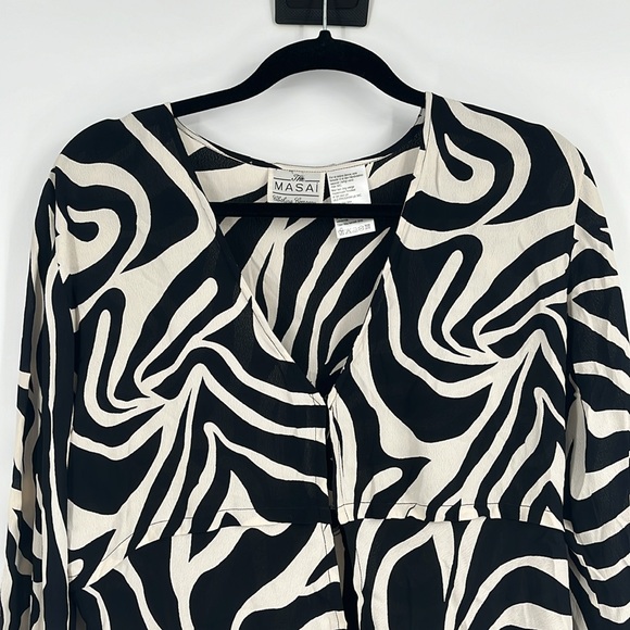 The Masai Clothing Company Vintage Zebra Black and Cream Blouse - Picture 2 of 9